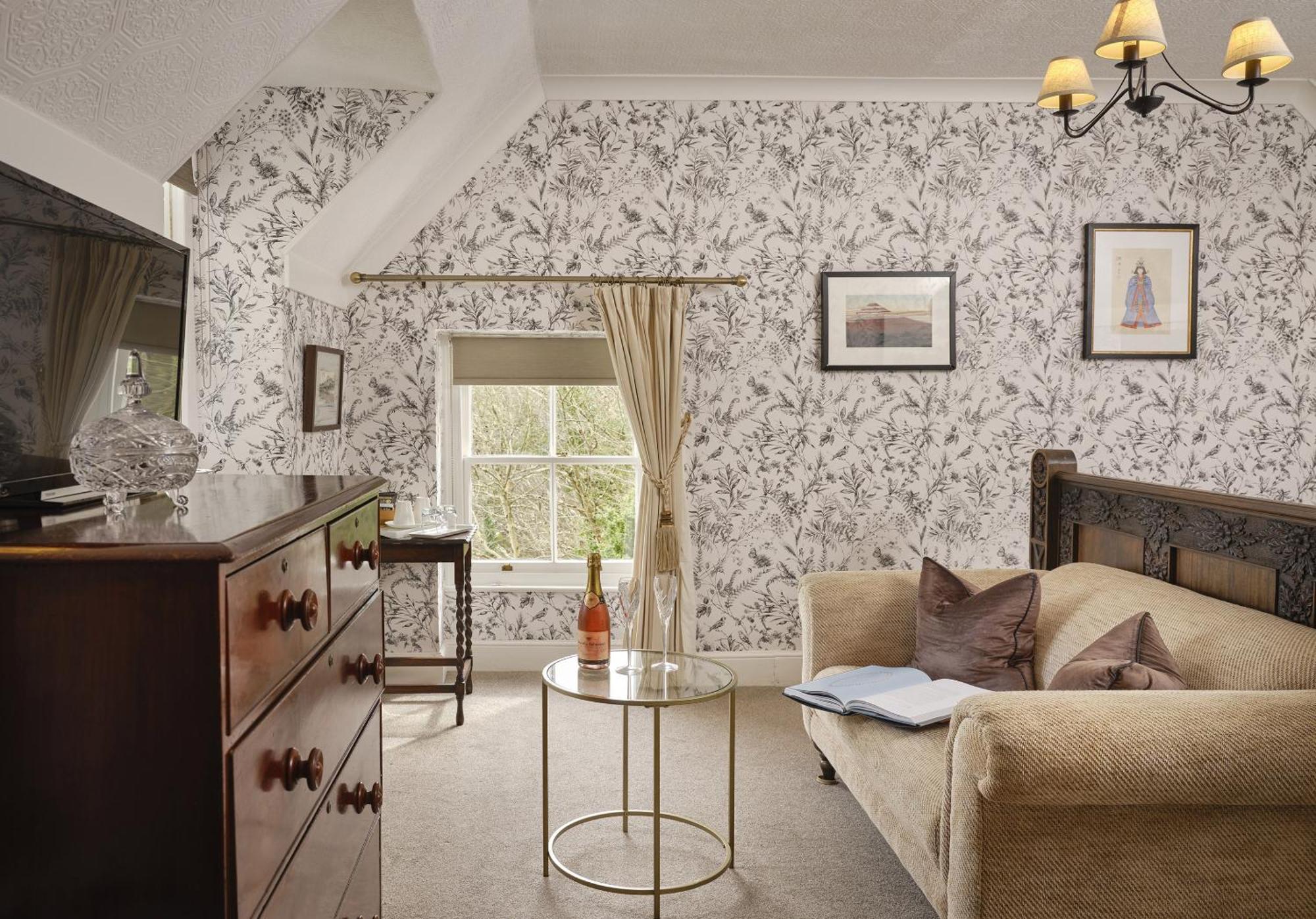 Bed and Breakfast Highcliffe House Линтон Экстерьер фото